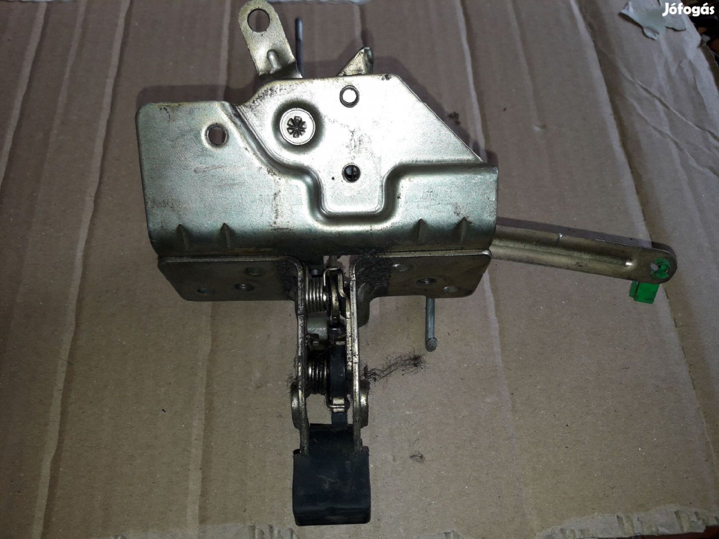 Opel Frontera A Csomagtérajtó Zár