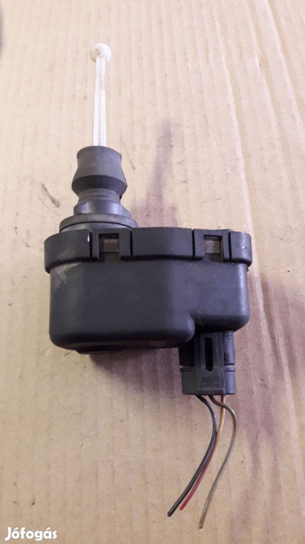 Opel Frontera A Elektromos Fényszóró Magasság Állító Motor