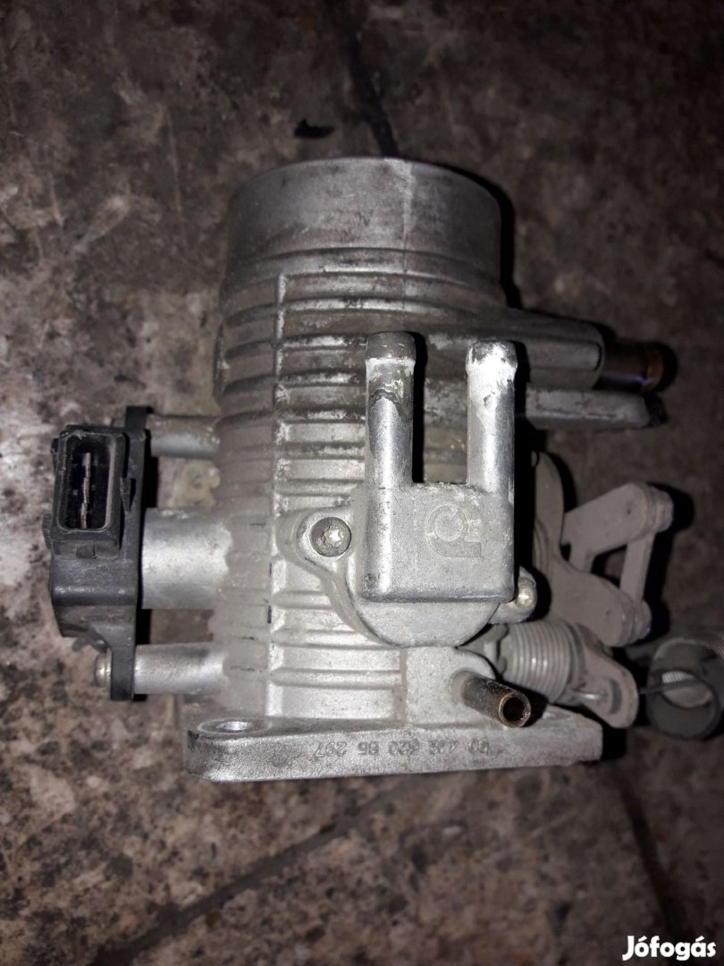 Opel Frontera A Fojtószelep