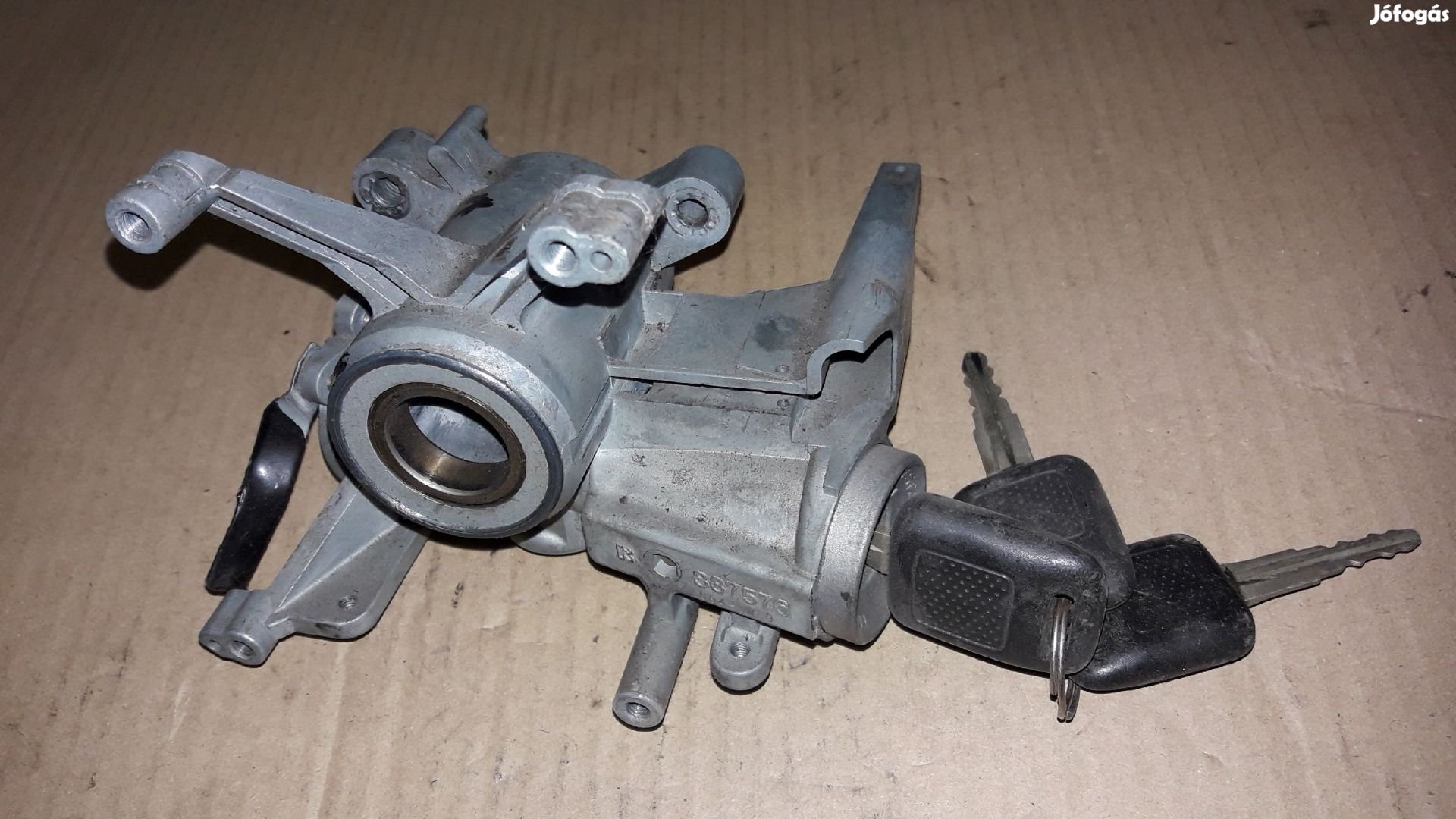 Opel Frontera A Gyújtáskapcsoló Ház