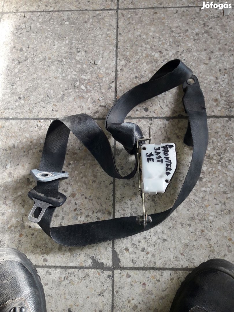 Opel Frontera A Jobb Első Biztonsági Öv