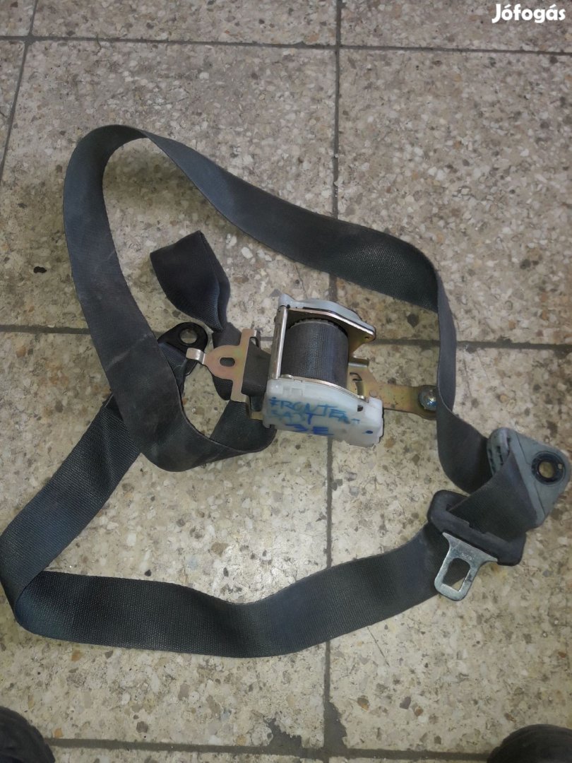 Opel Frontera A Jobb Első Biztonsági Öv