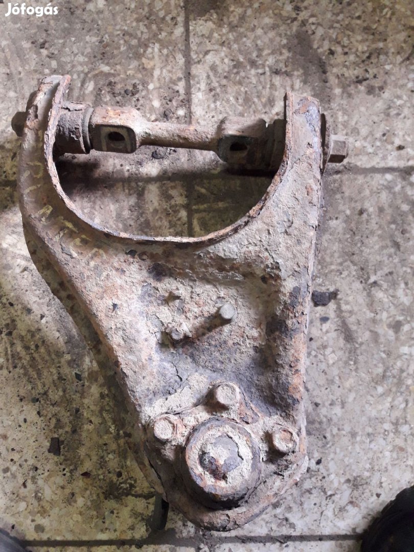 Opel Frontera A Jobb Első Felső Lengőkar