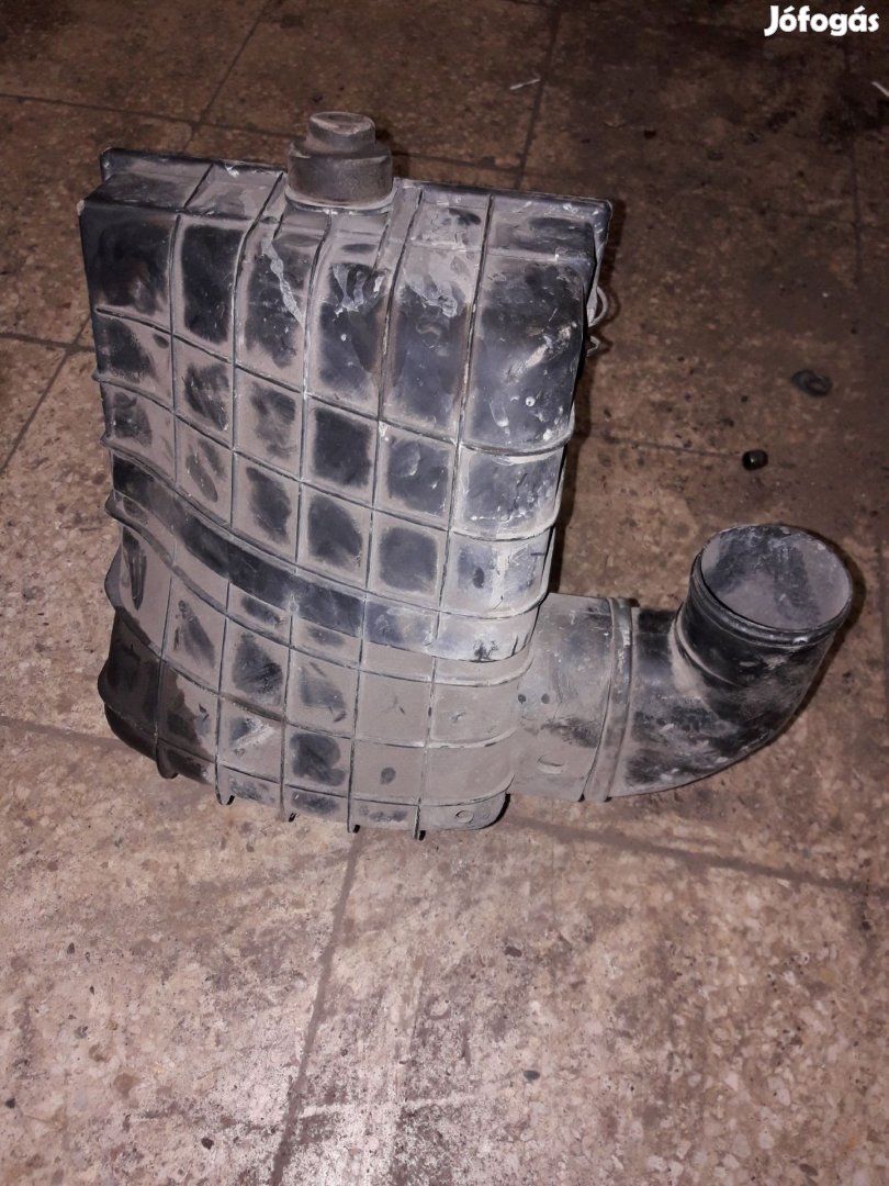 Opel Frontera A Légszűrő Ház