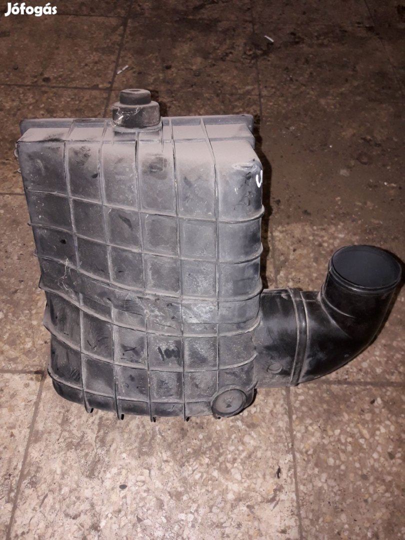 Opel Frontera A Légszűrő Ház