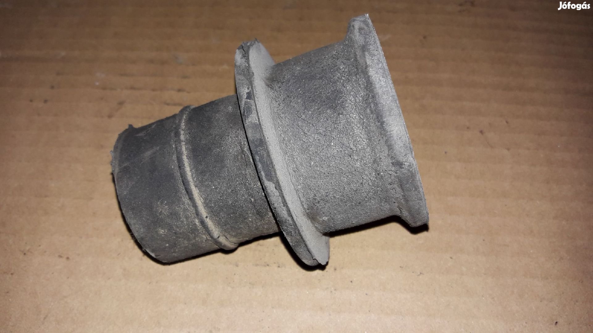 Opel Frontera A Tartó Bak