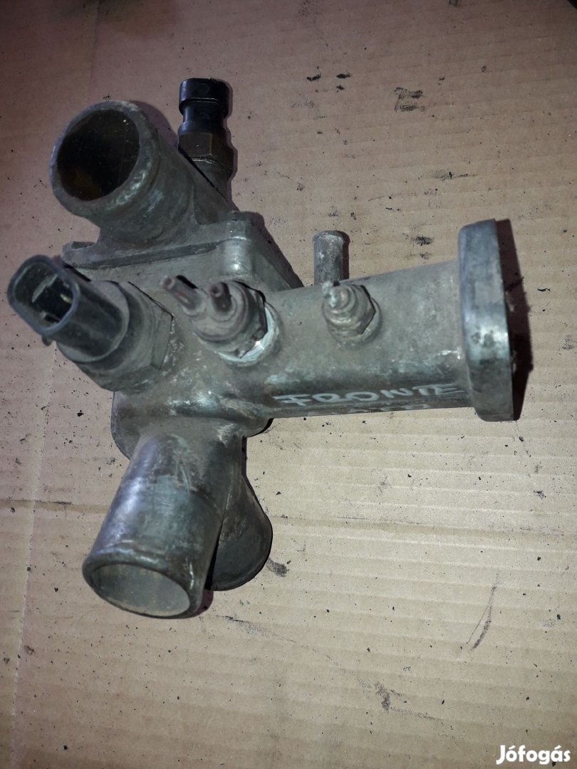 Opel Frontera A Termosztátház