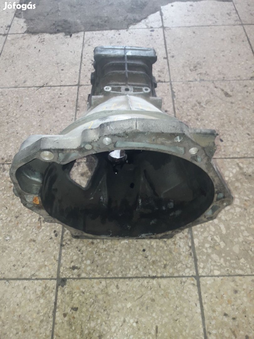 Opel Frontera A Váltóharang