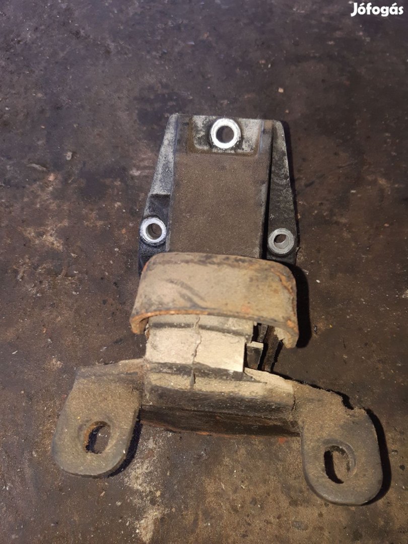 Opel Frontera B Bal Motortartó Bak