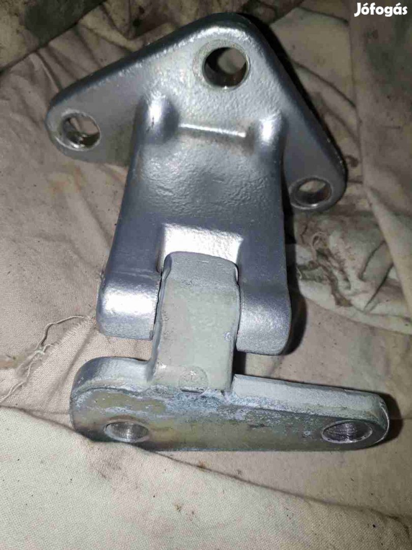 Opel Frontera B Csomagtérajtó Zsanér