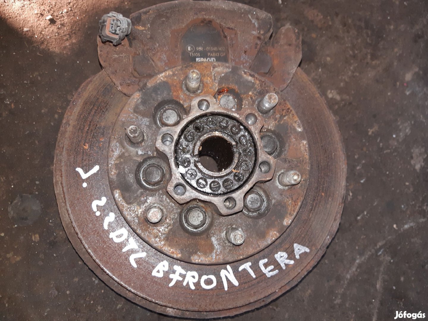 Opel Frontera B Jobb Első Csonkállvány Kerékaggyal