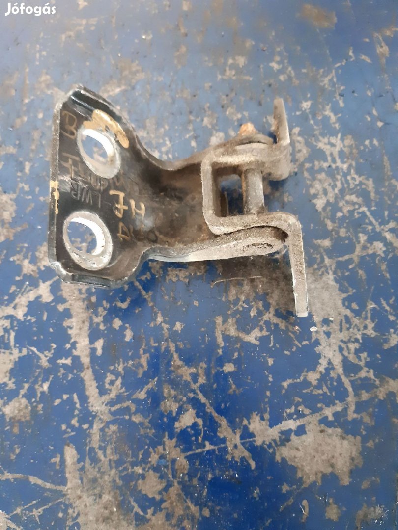 Opel Frontera B Jobb Hátsó Alsó Ajtózsanér