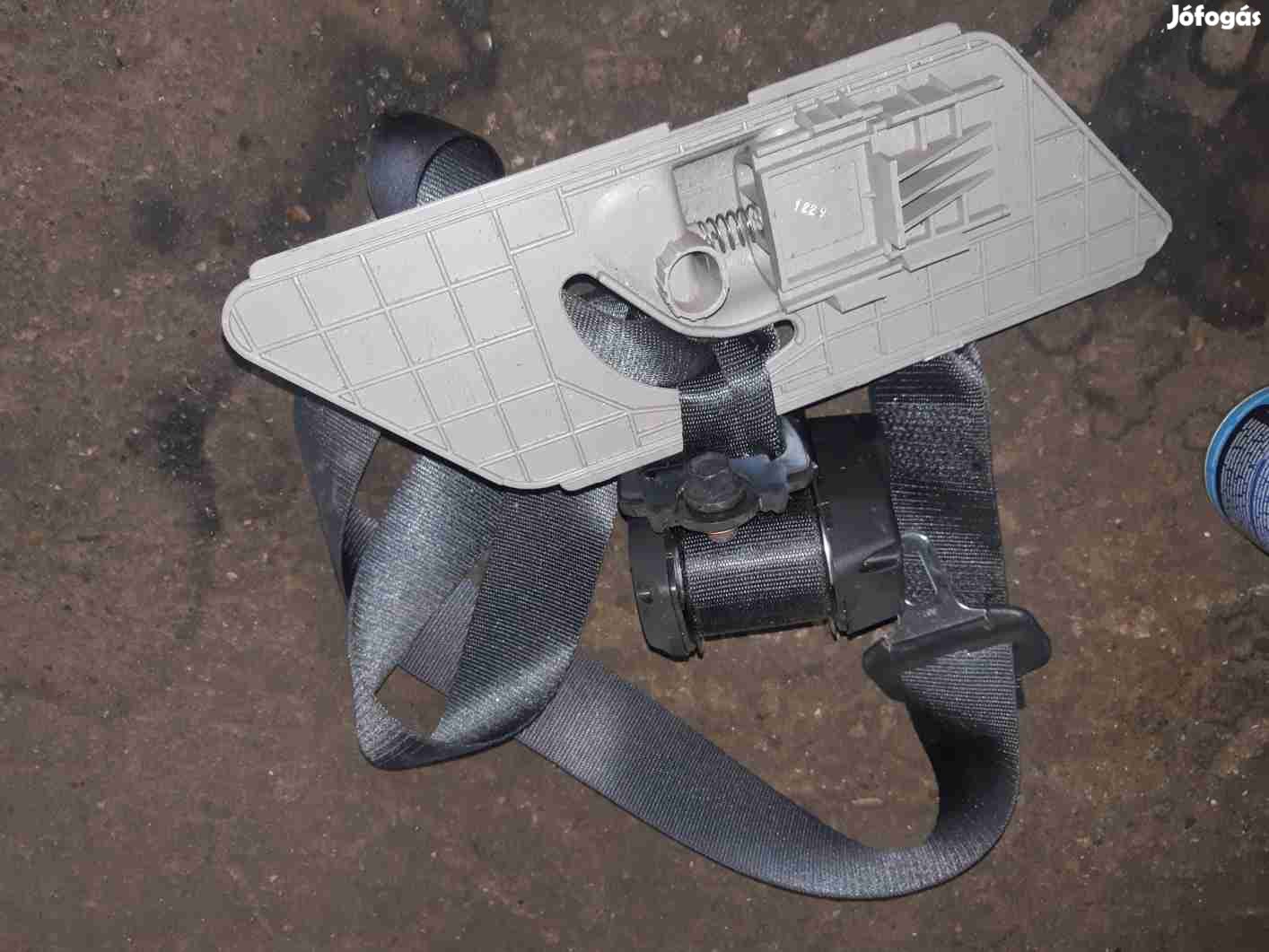 Opel Frontera B Jobb Hátsó Biztonsági Öv