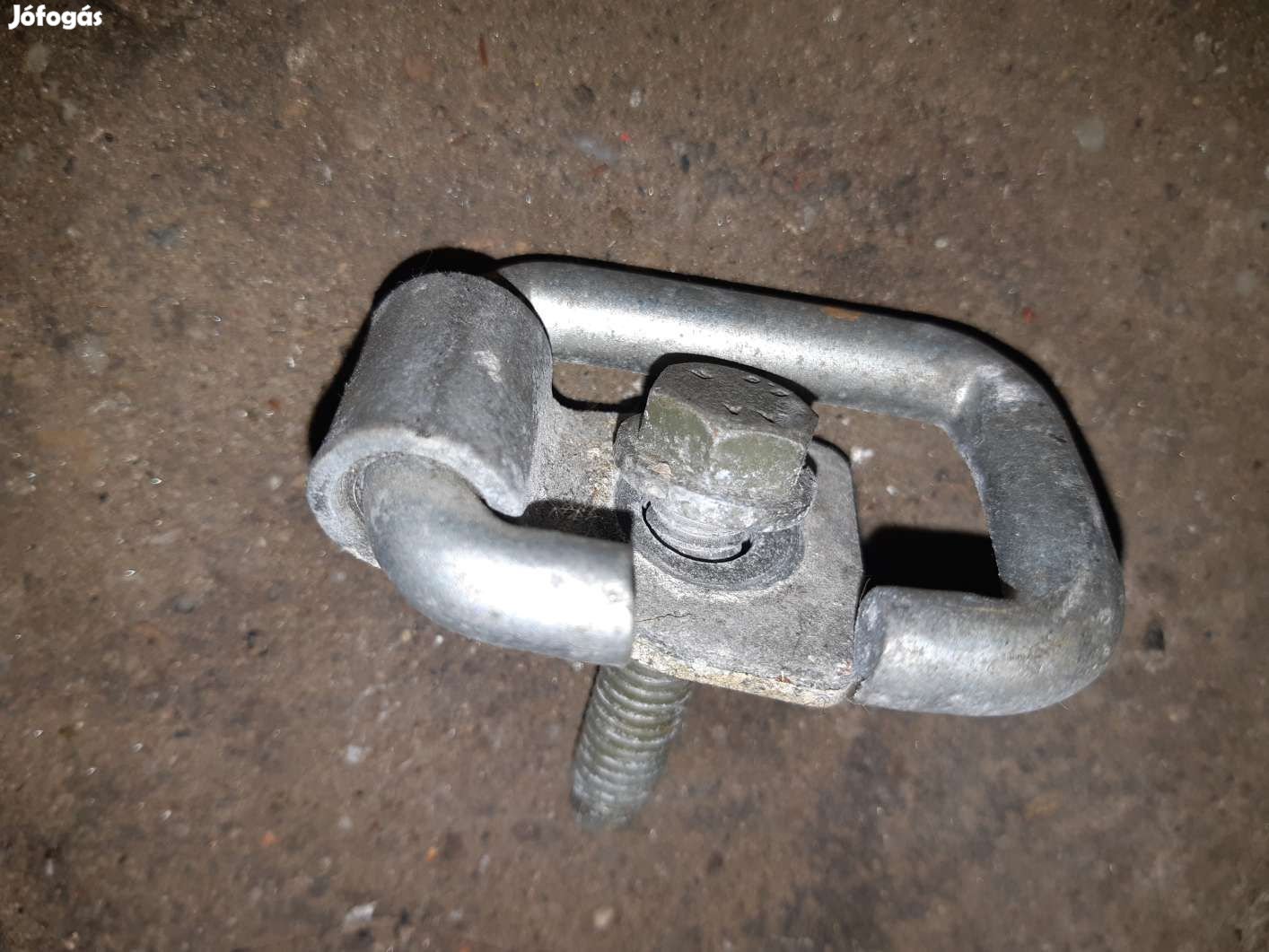 Opel Frontera B Rakományrögzítő Fül