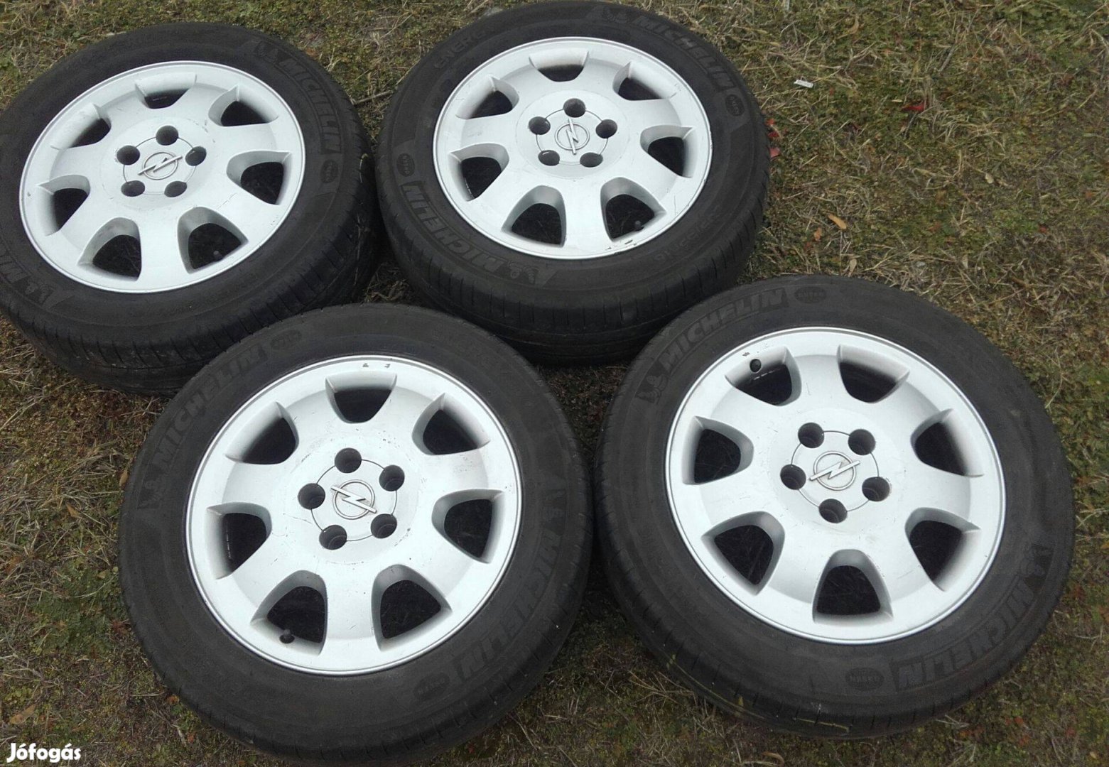 Opel GM 16" 16 5x110 alufelni 205/55R16 nyári gumikal