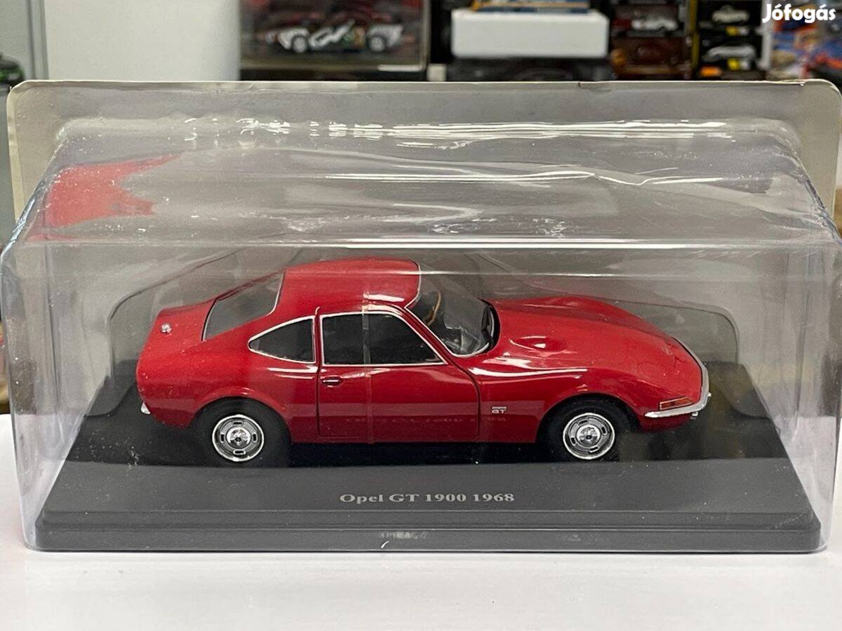 Opel GT 1900 1968 1:24 Altaya