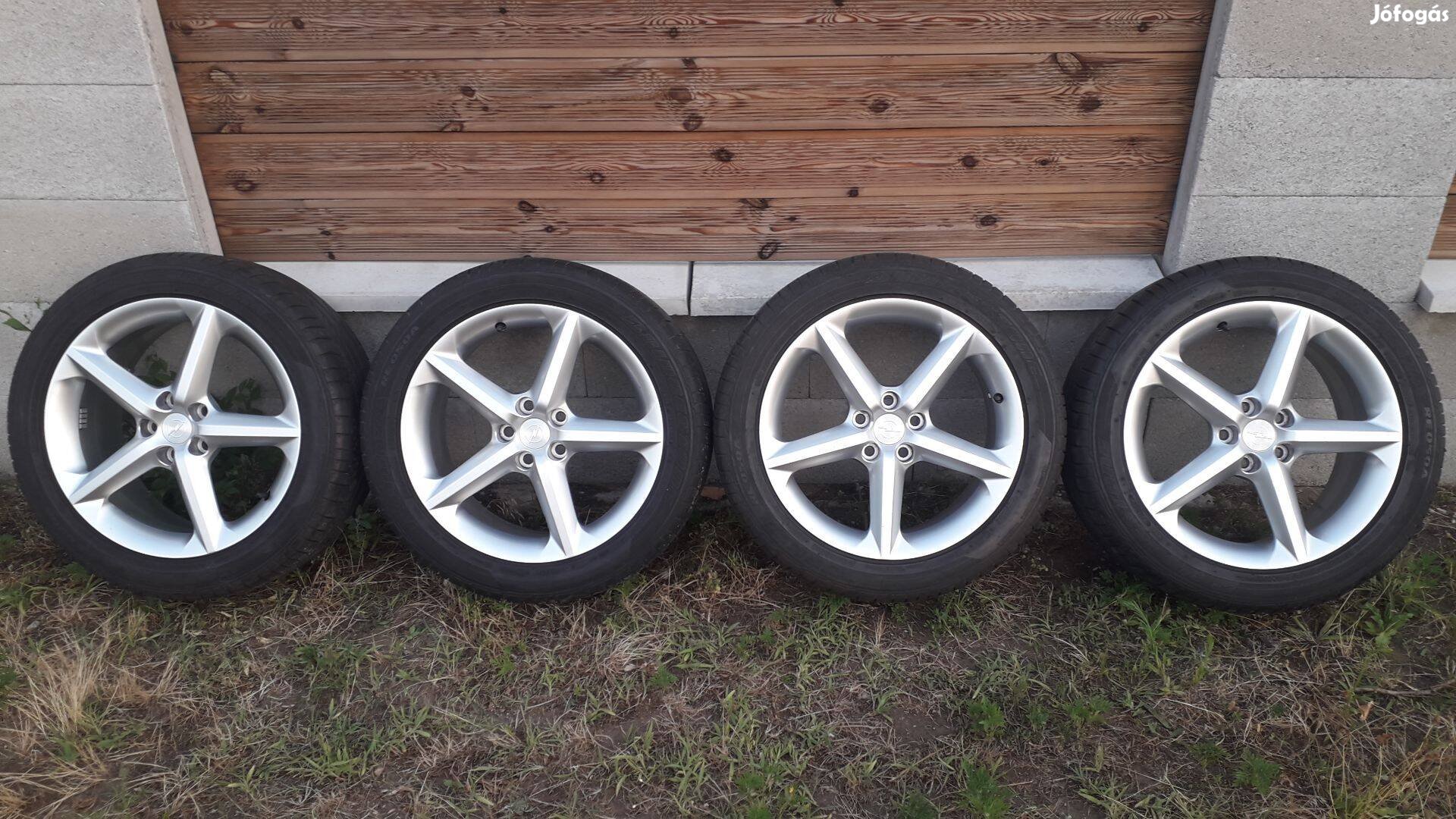 Opel GT GM 5x110 18 18" alufelni 245/45r18 nyári gumival 9596135