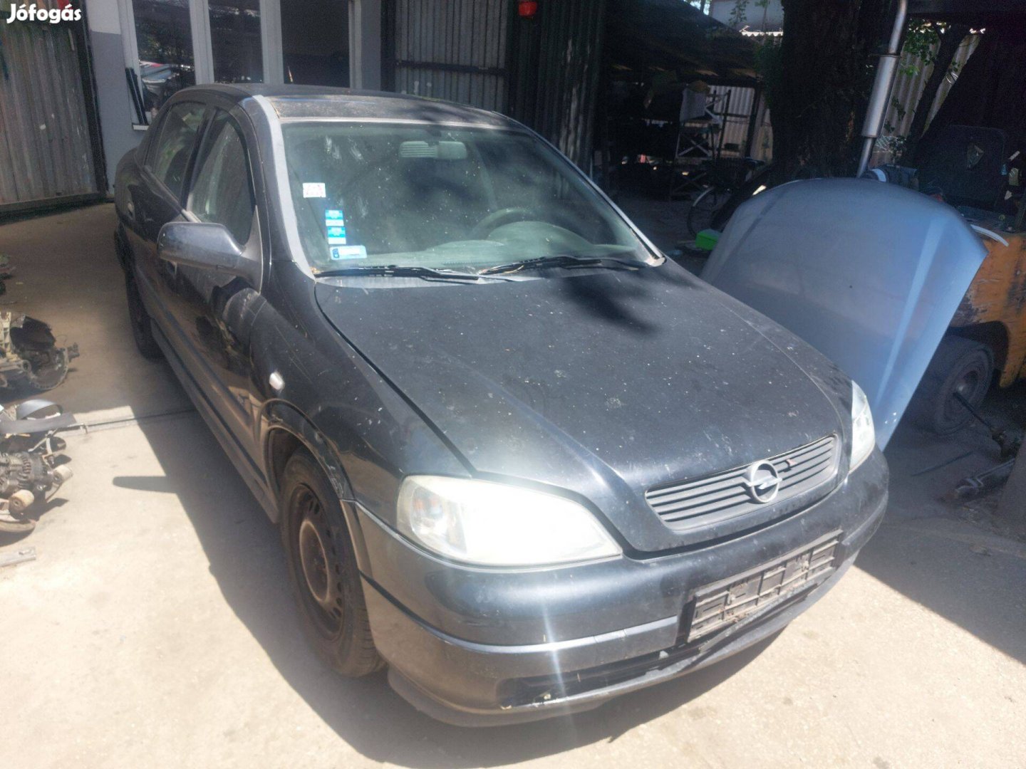 Opel G Astra karosszéria elemei Z20R