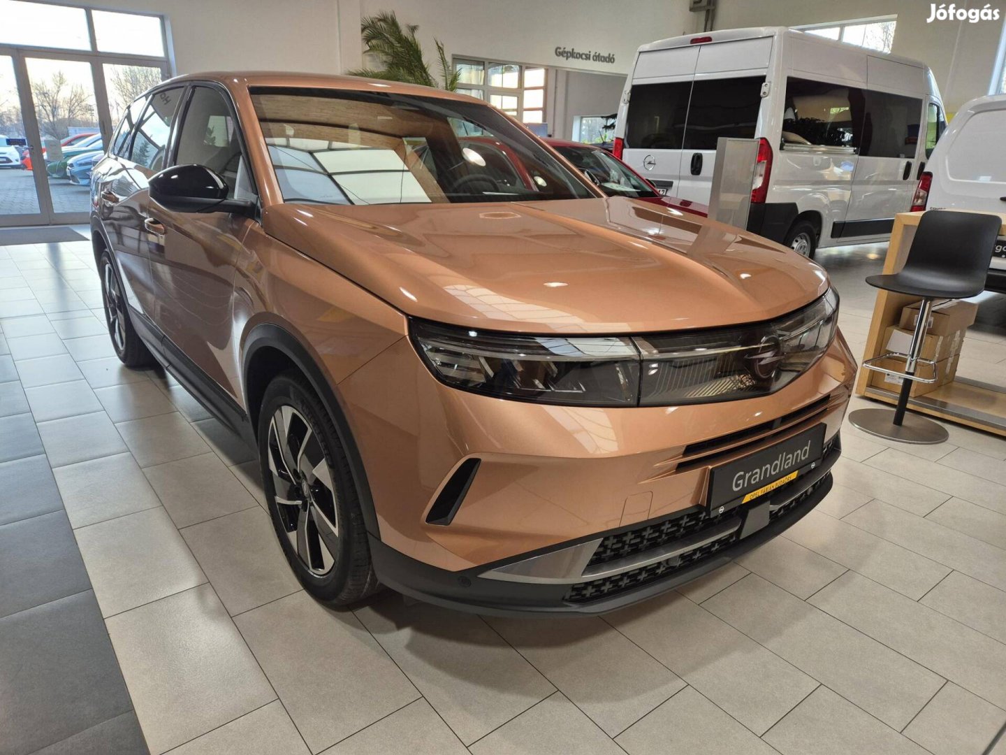 Opel Grandland 1.2 T Mhev Edition (Automata)
