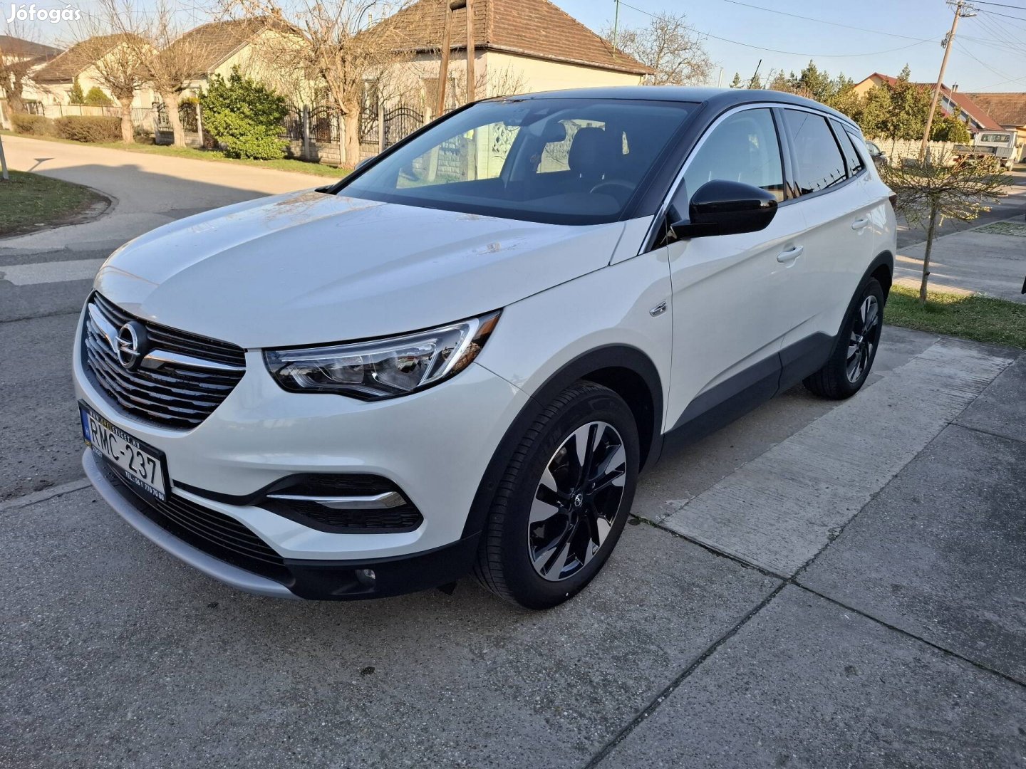 Opel Grandland X 1.2 Design Line, friss műszaki, +1 év garancia