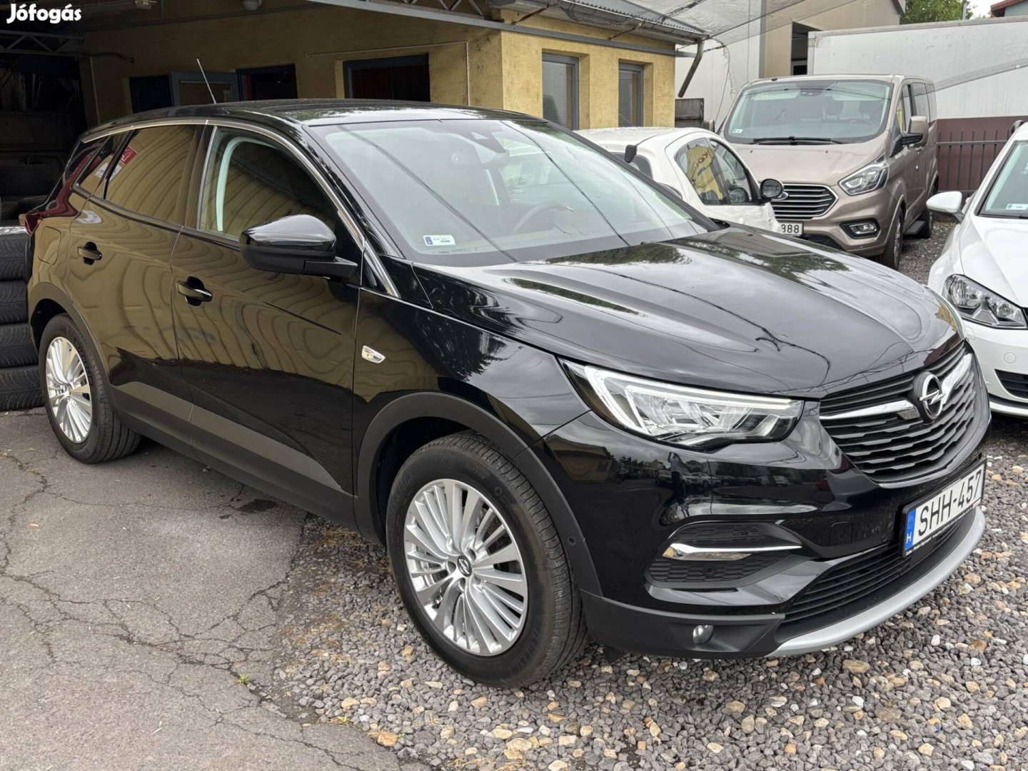 Opel Grandland X 1.2 T Enjoy Magyar VEZ. SZERV....