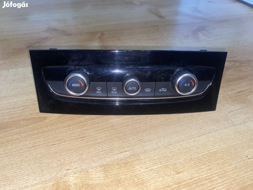Opel Grandland X Fűtéskapcsoló 98224344Yx