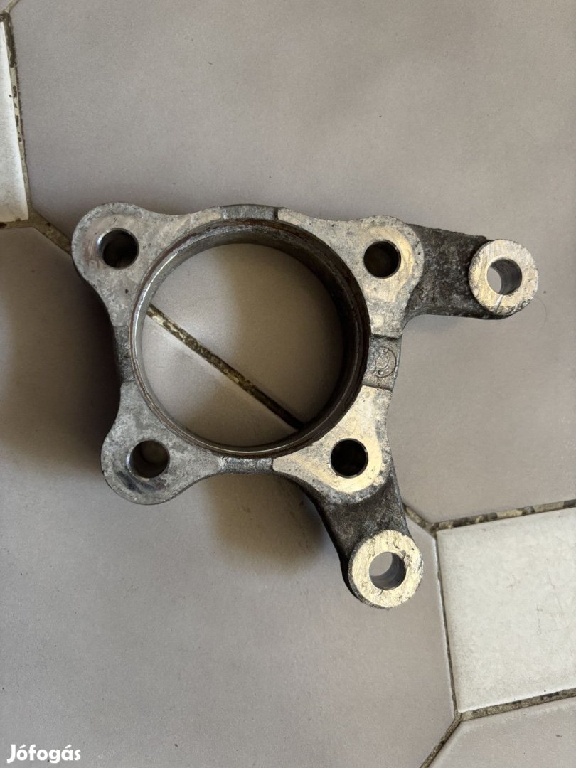 Opel Grandland X jobb hátsó kerékagy tartó 9808147080