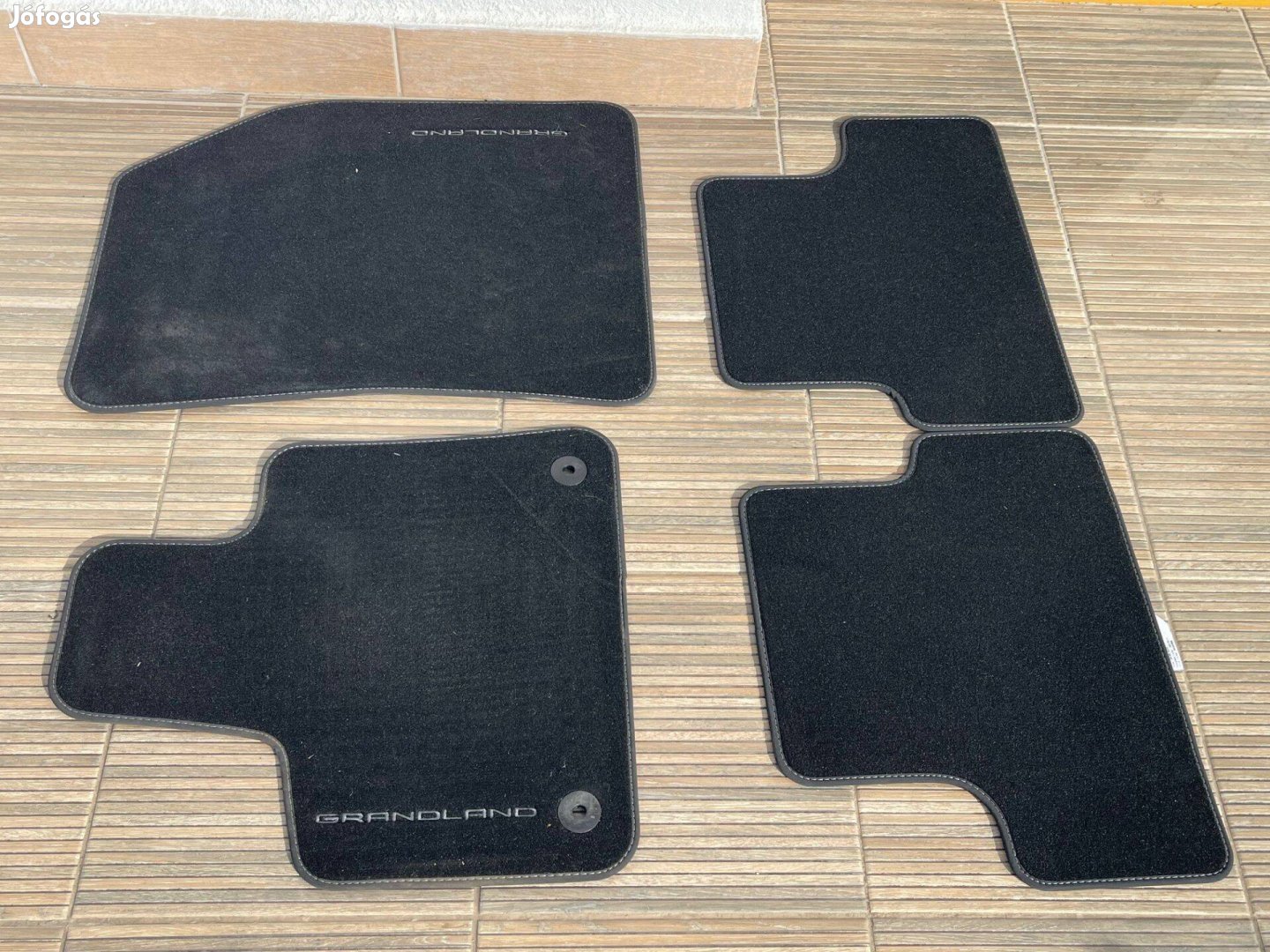 Opel Grandland gyári szönyeggarnitúra eladó
