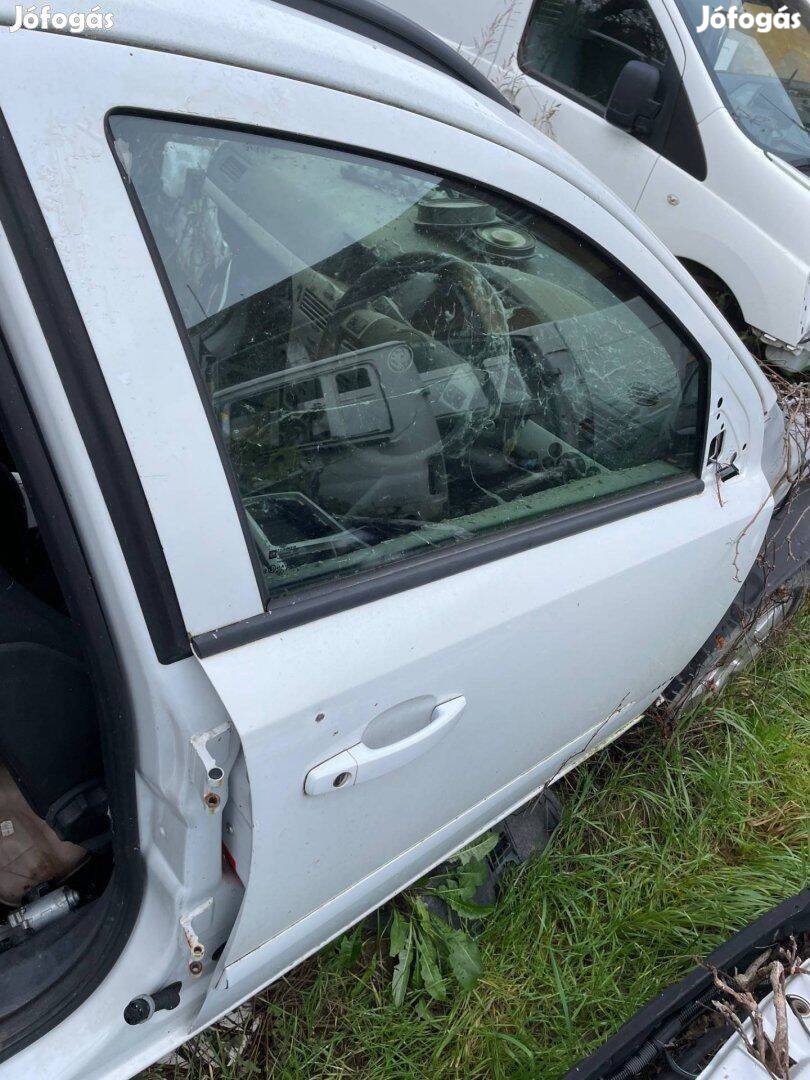 Opel H Astra első ajtó kis hibával (fotózva)