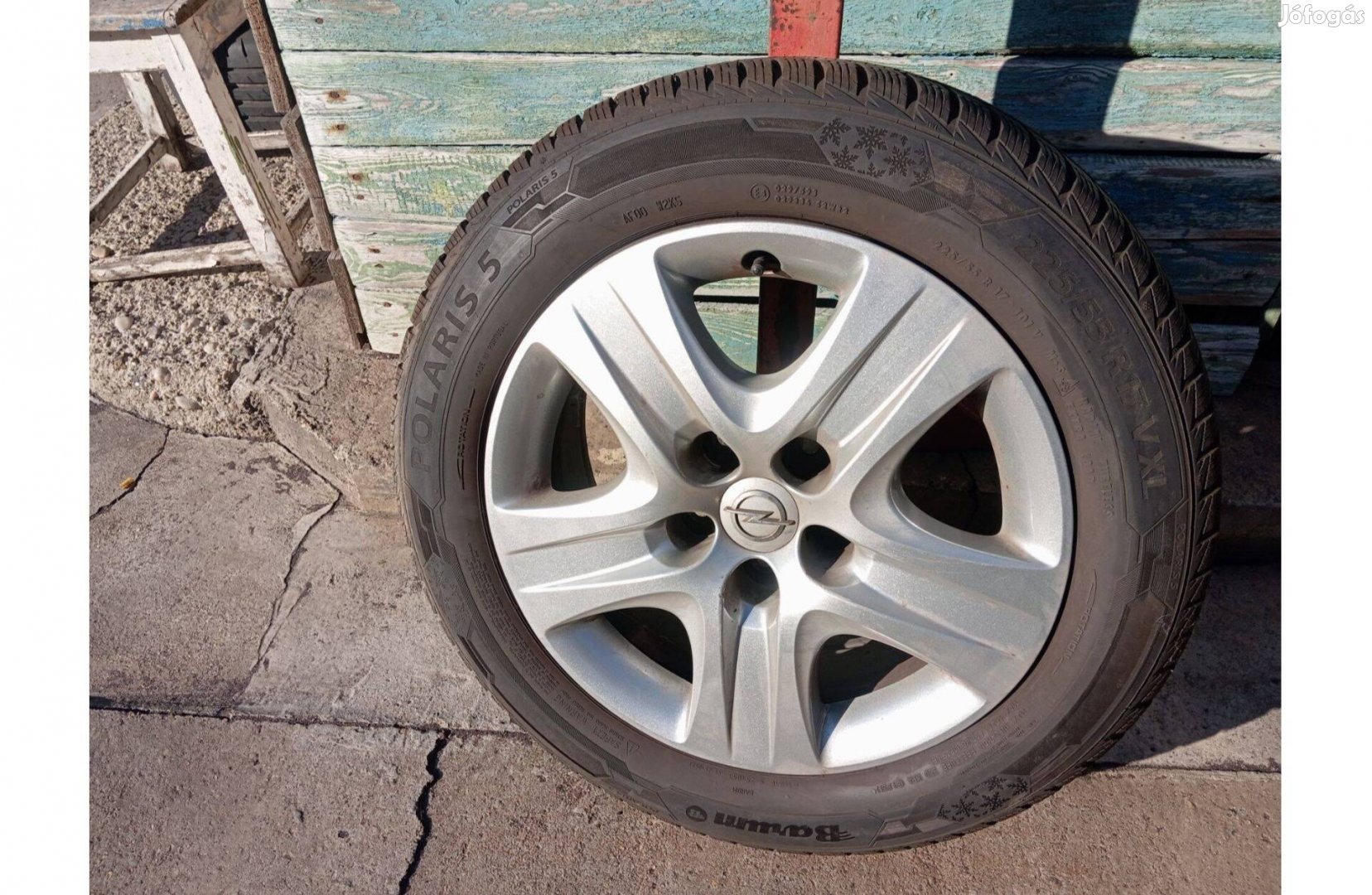 Opel Insignia 17-es téli kerekek 225/55R17 Barum Polaris 5