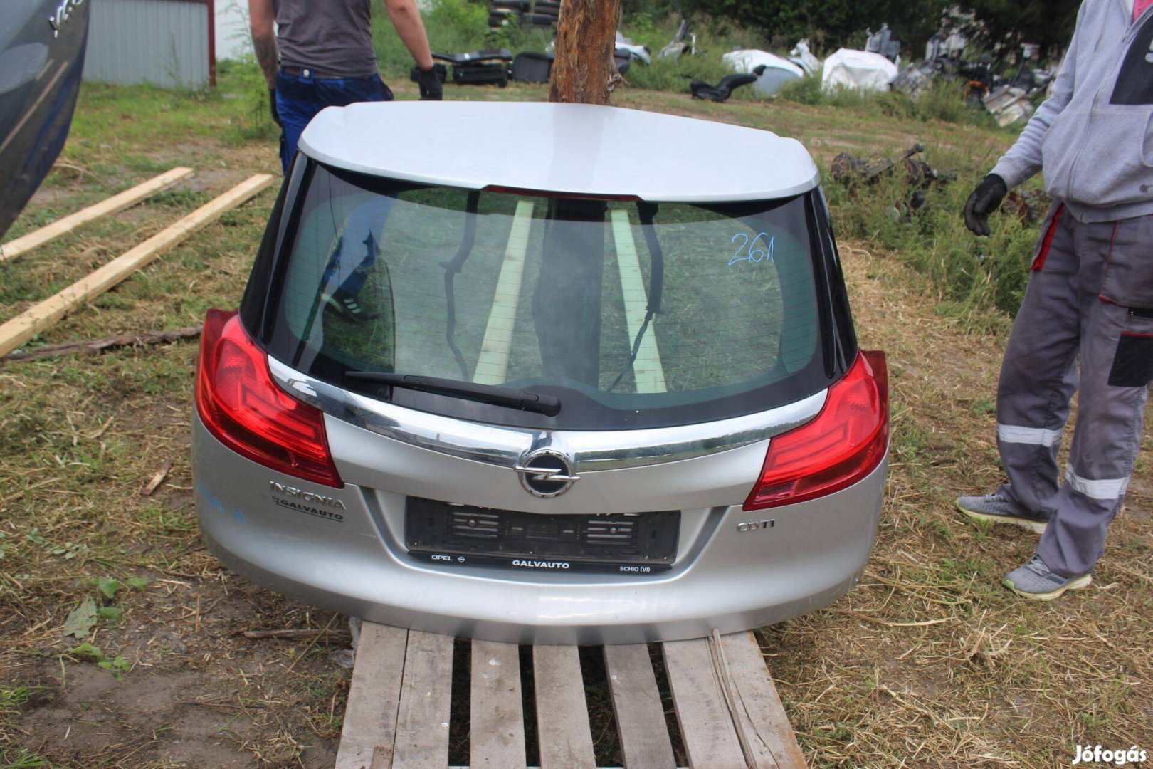 Opel Insignia 2009 Csomagtérajtó üresen, szélvédővel (261)