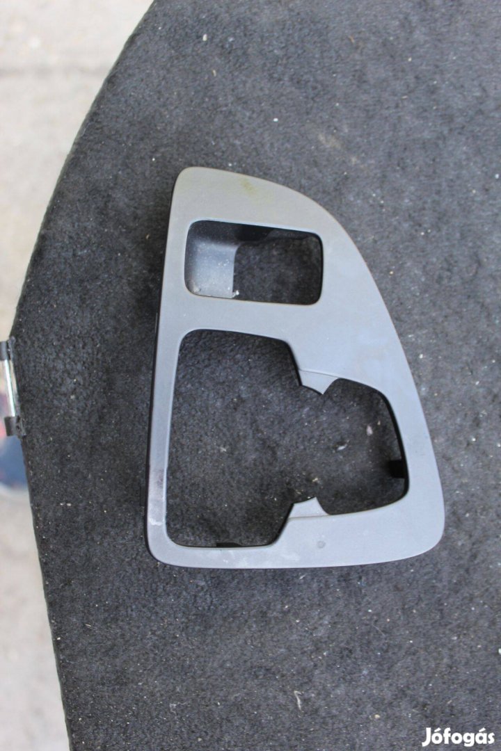Opel Insignia 2011 joystick takaró 13273683