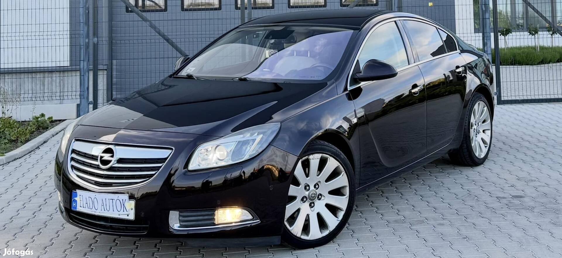Opel Insignia 2.0 CDTI Active (Automata) /// OP...