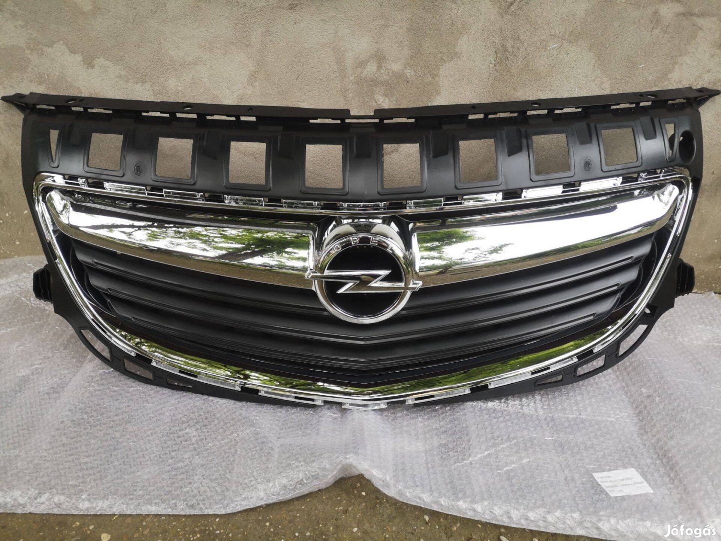 Opel Insignia A facelift hűtőrács