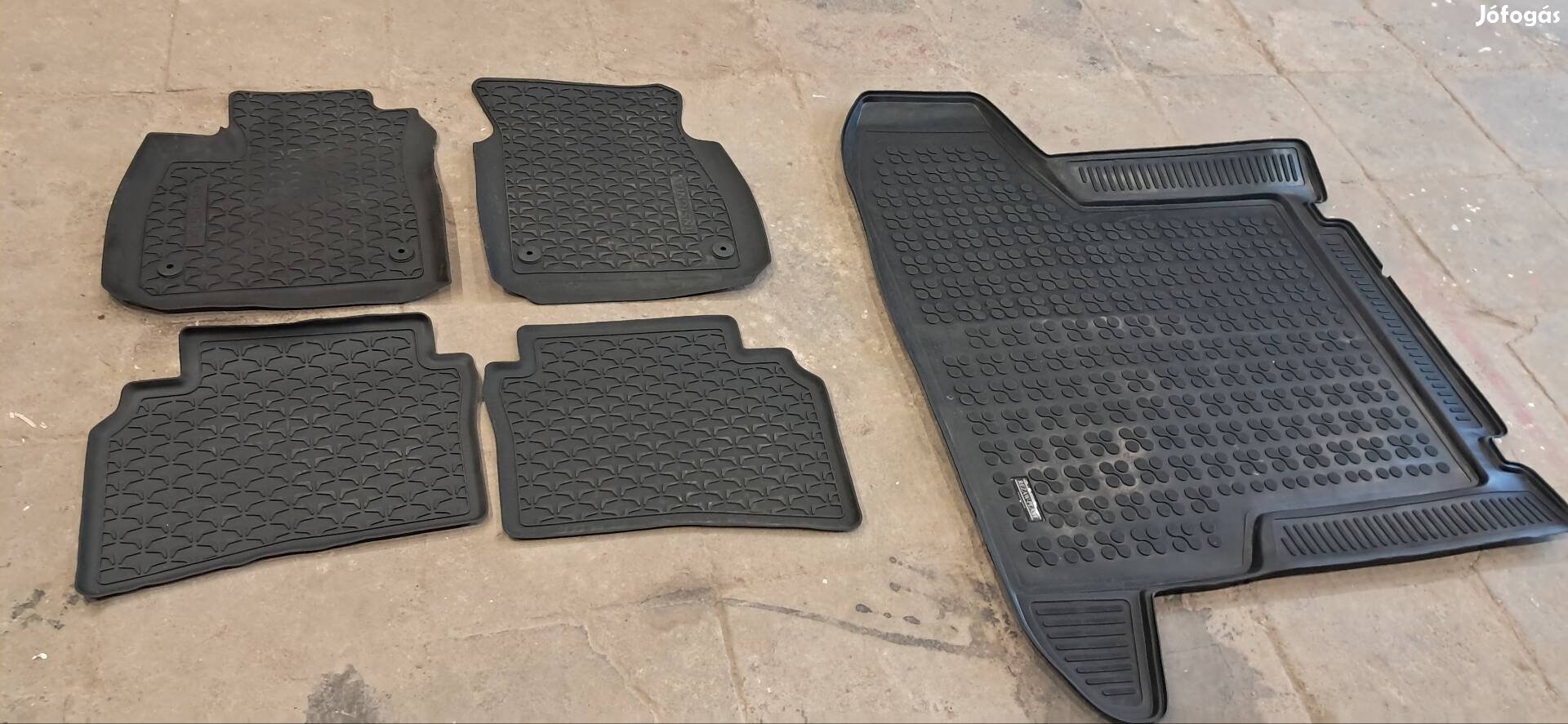 Opel Insignia B gumiszőnyeg szett