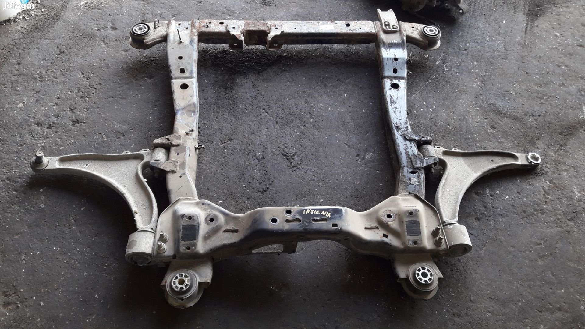 Opel Insignia Első Bölcső Lengőkar