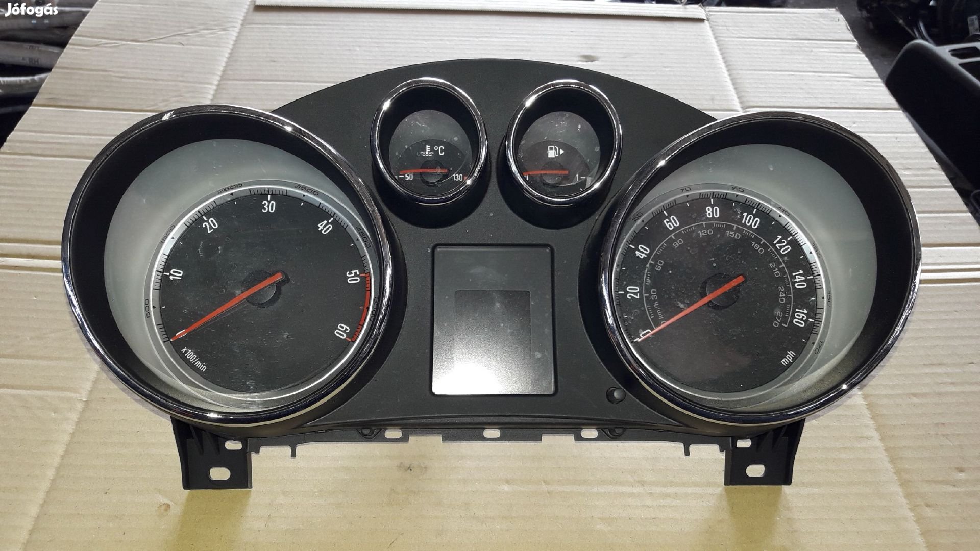 Opel Insignia Óraegység Kilométeróra