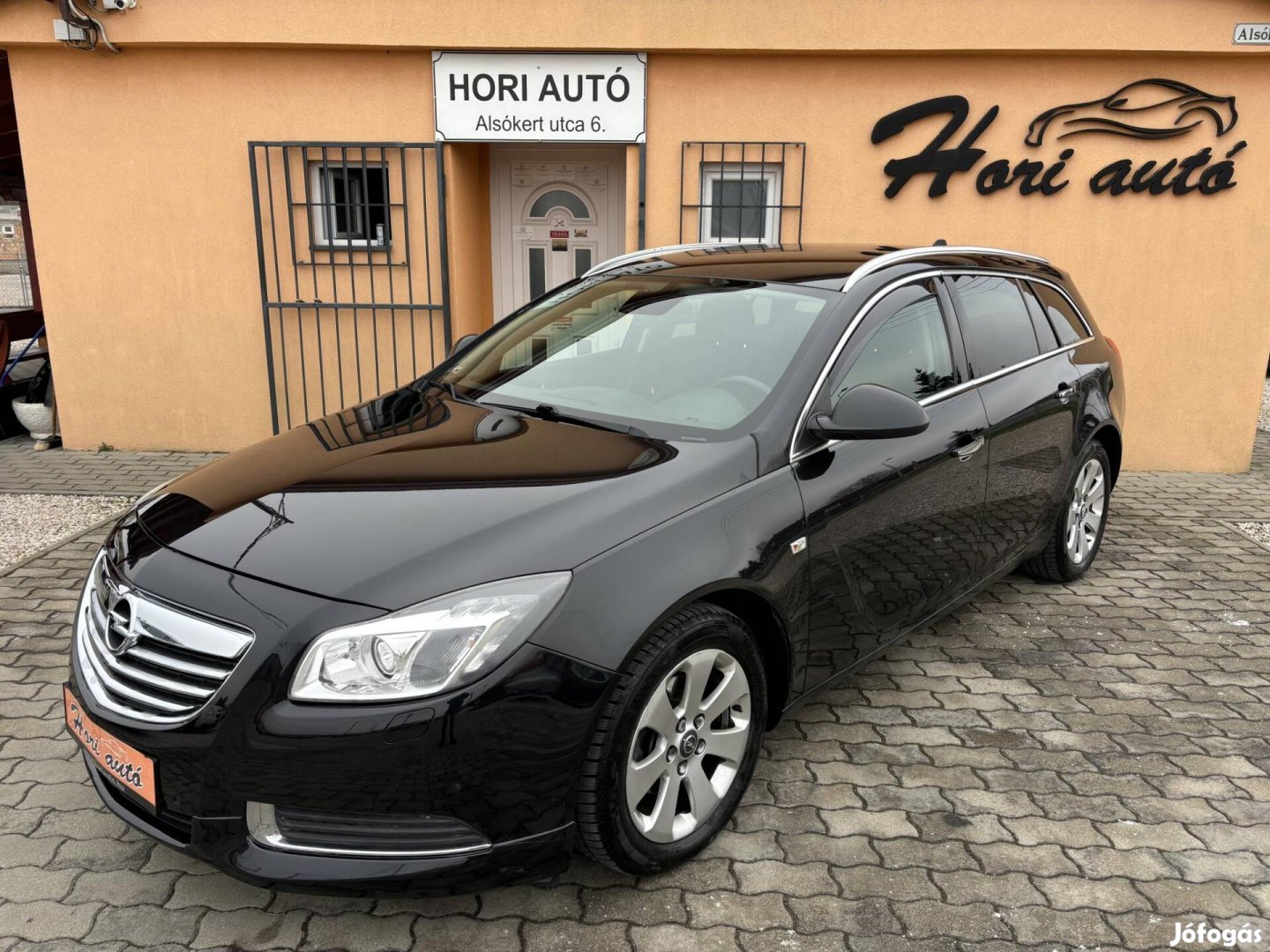 Opel Insignia Sports Tourer 1.8 Cosmo Szervizkö...