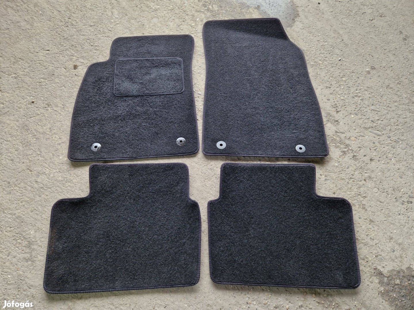 Opel Insignia (2009-2016) méretpontos szövet szőnyeg garnitúra!