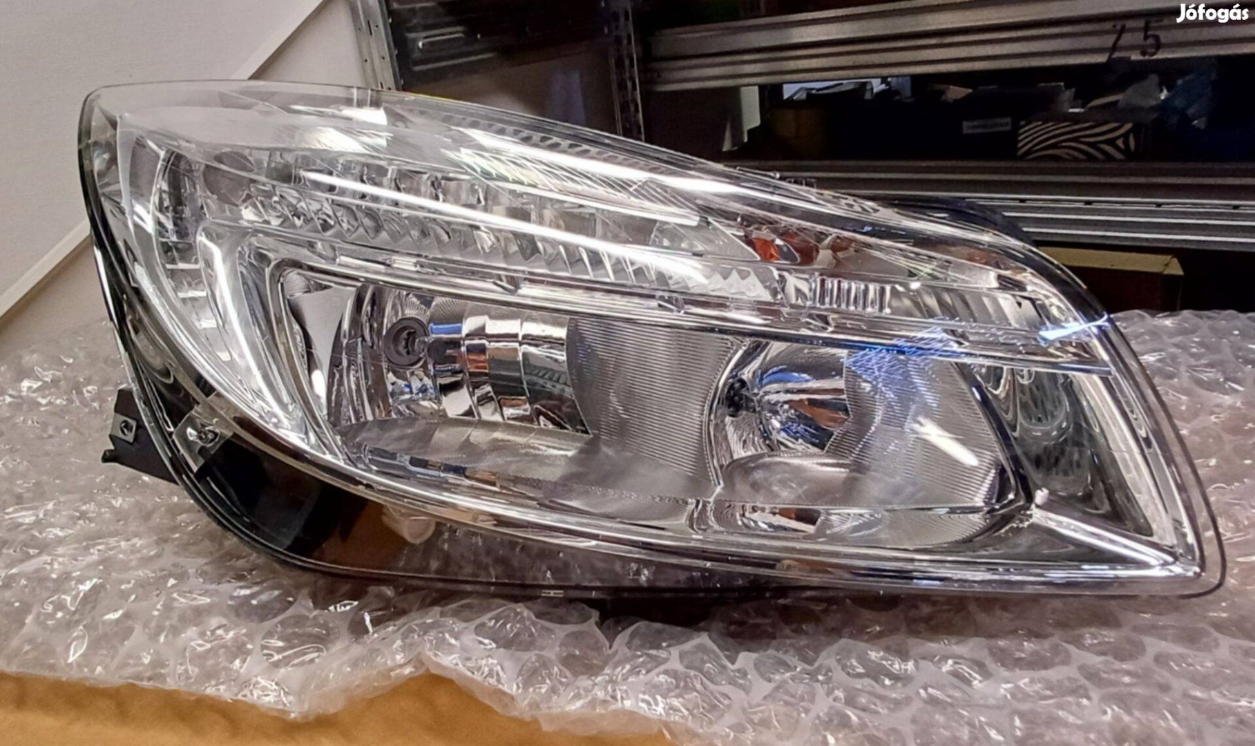 Opel Insignia 'A' jobb első fényszóró