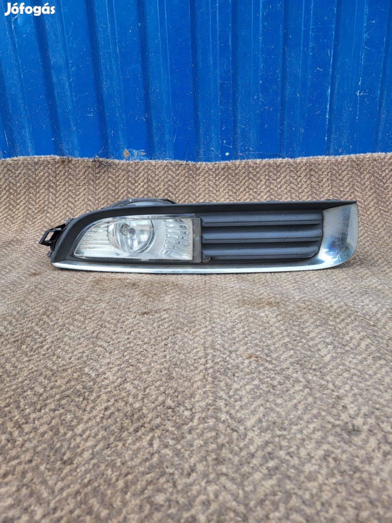 Opel Insignia gyári jobb 13226829 ködlámpa, takaró rács, króm csík