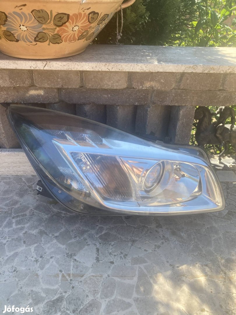 Opel Insignia kanyarkövető jobb Xenon fényszóró