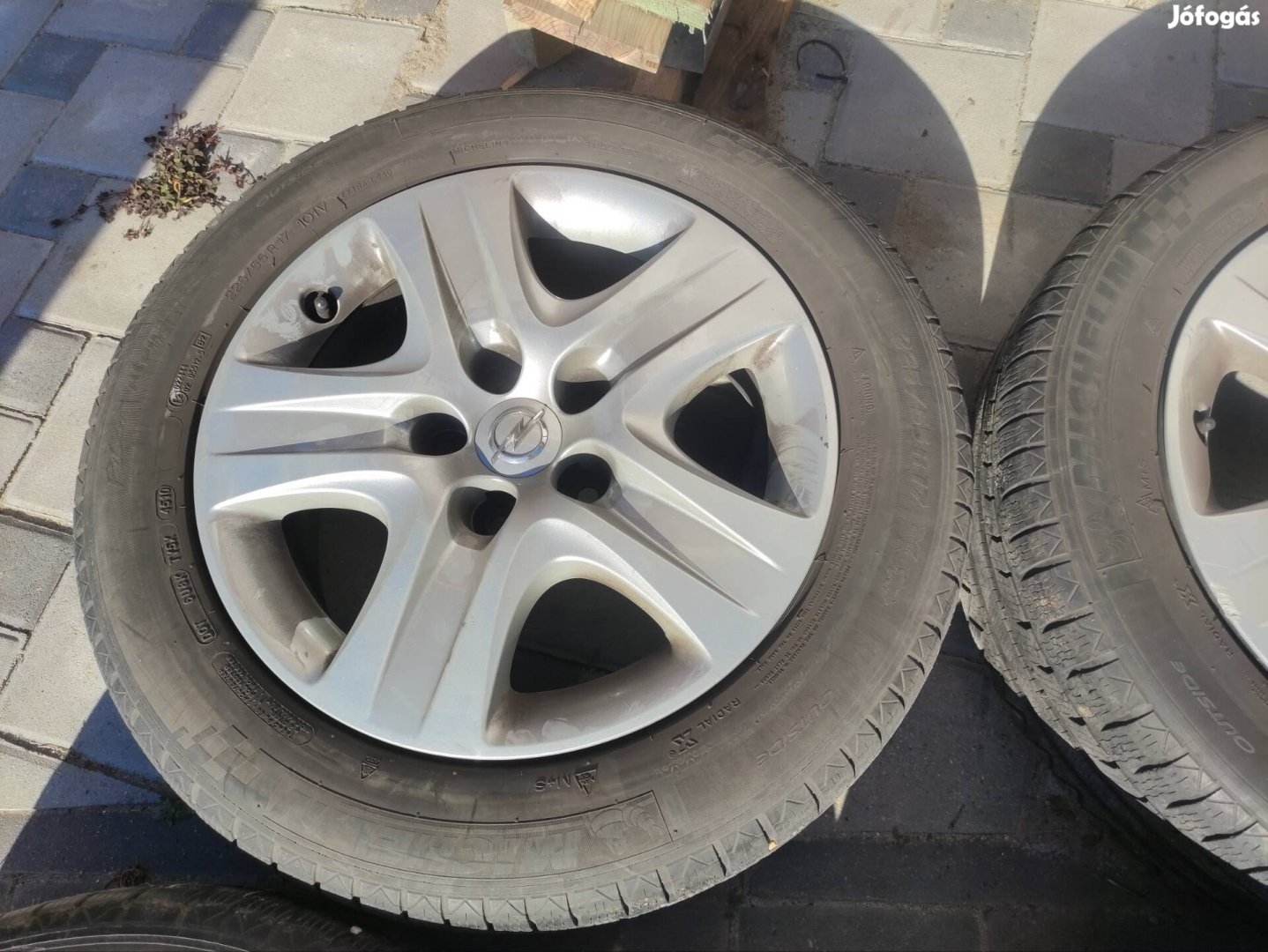Opel Insignia lemez felni szett dísztárcsákkal 17"