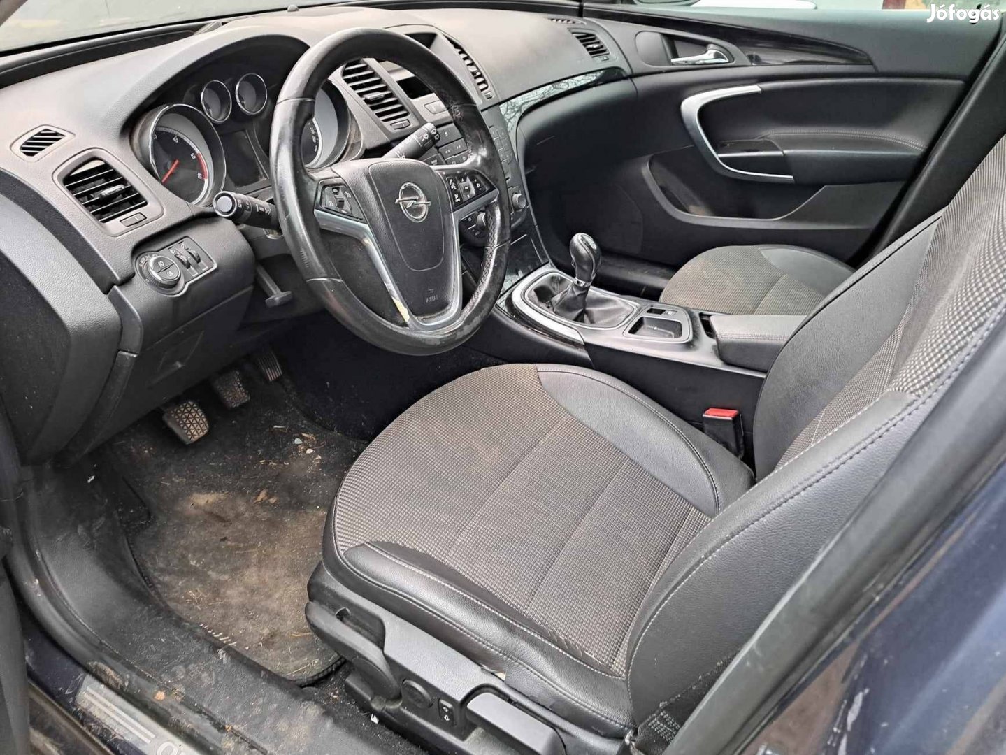 Opel Insignia műszerfal héj