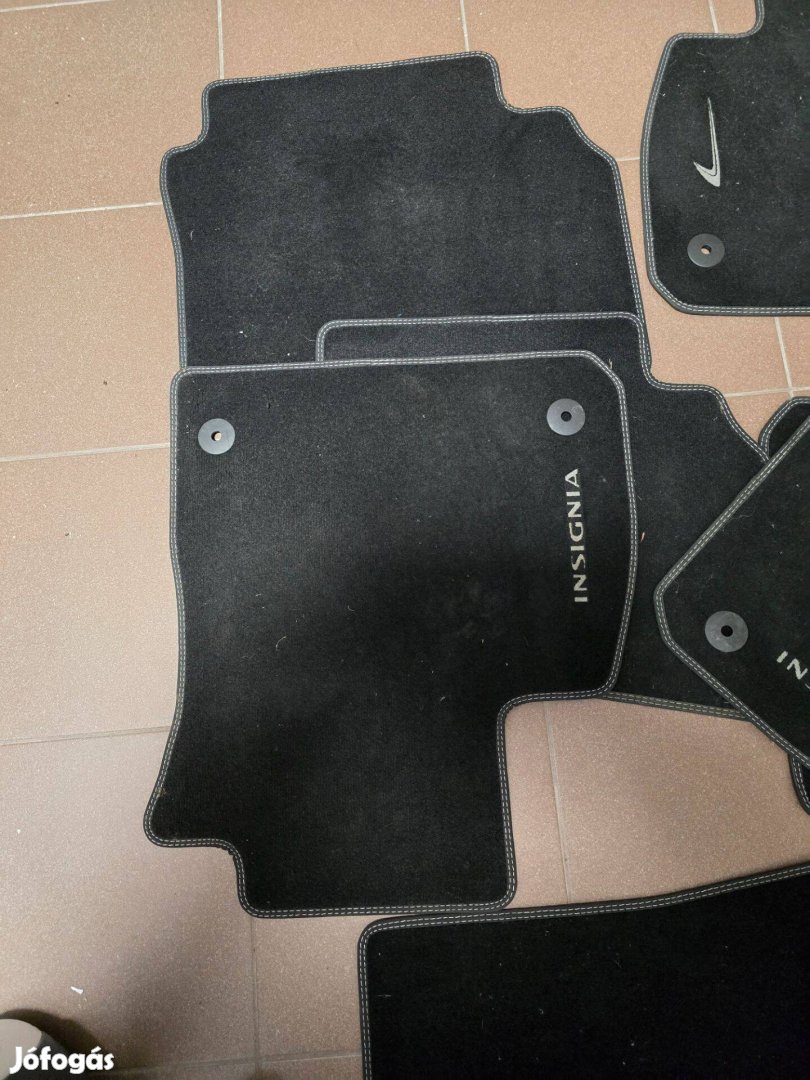 Opel Insignia szőnyegek és kalaptartó, gyáriak, eladók