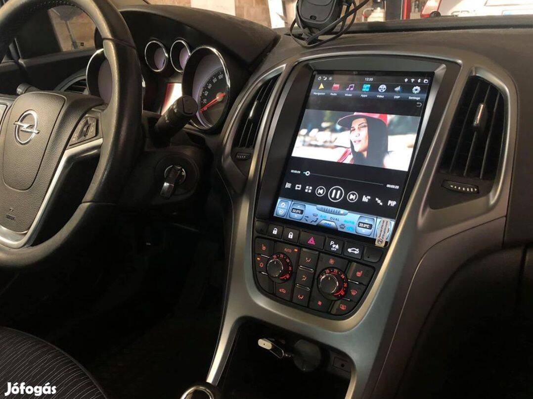 Opel J Astra Carplay Multimédia Android GPS Rádió Tolatókamerával