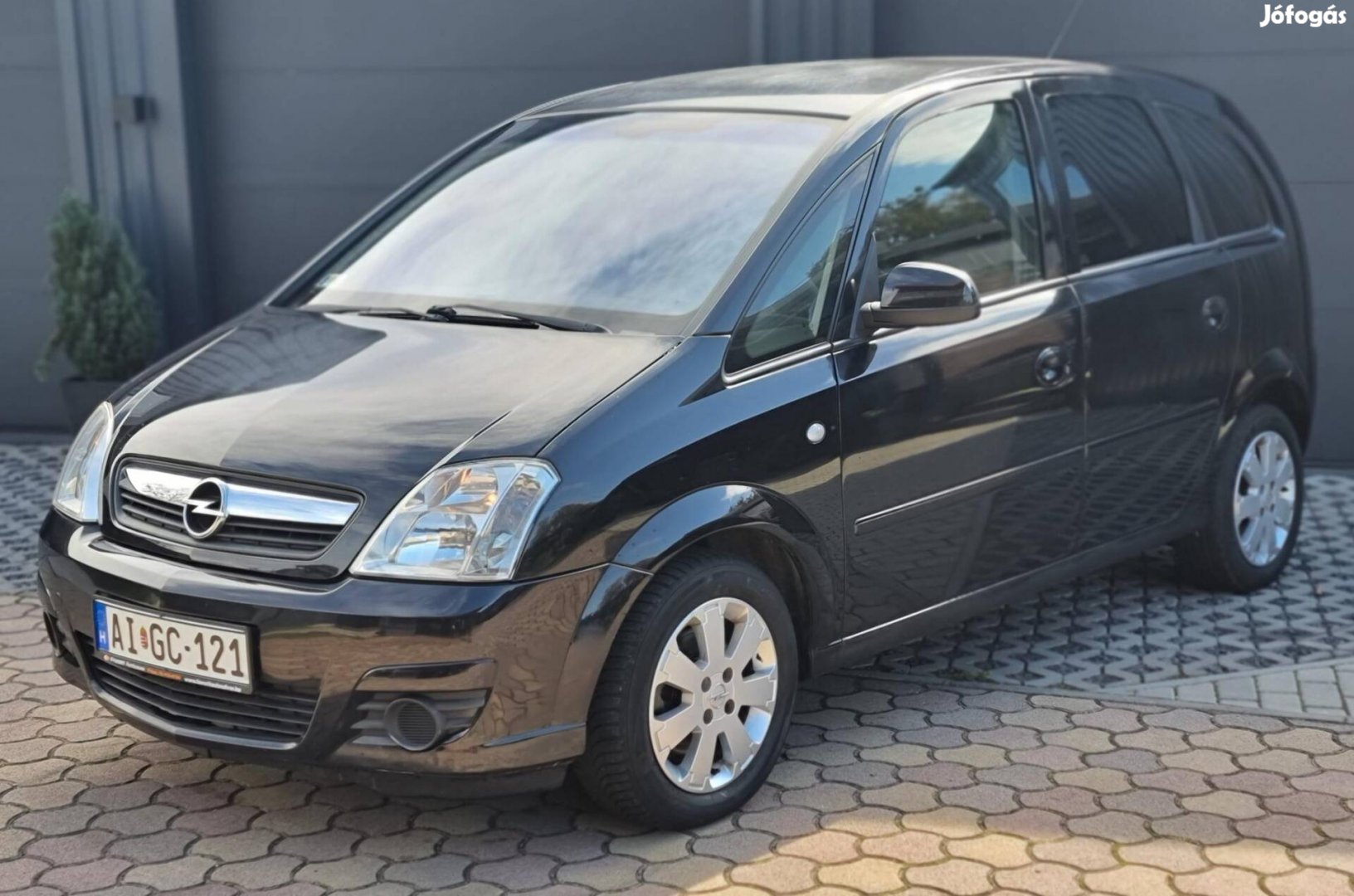 Opel Meriva A 1.3 DTI Essentia Digitklíma. Gara...