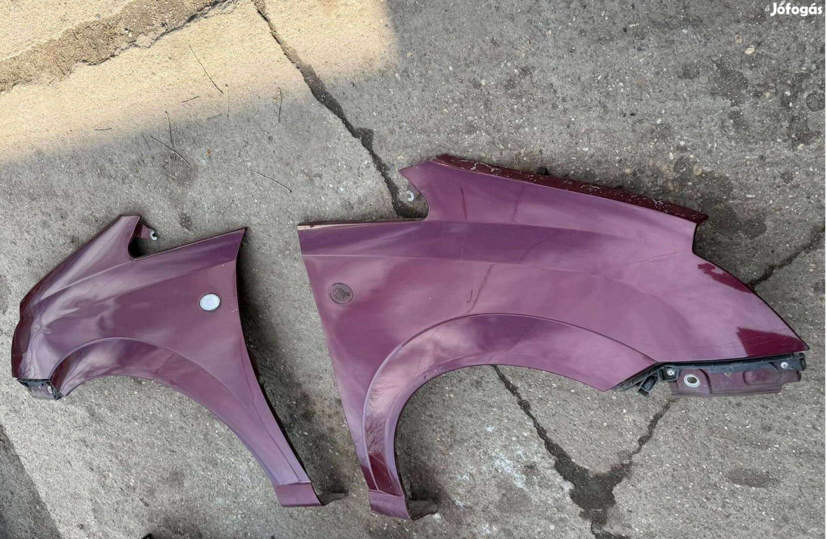 Opel Meriva A 2003 bordó első sárvédők eladók X. kerület