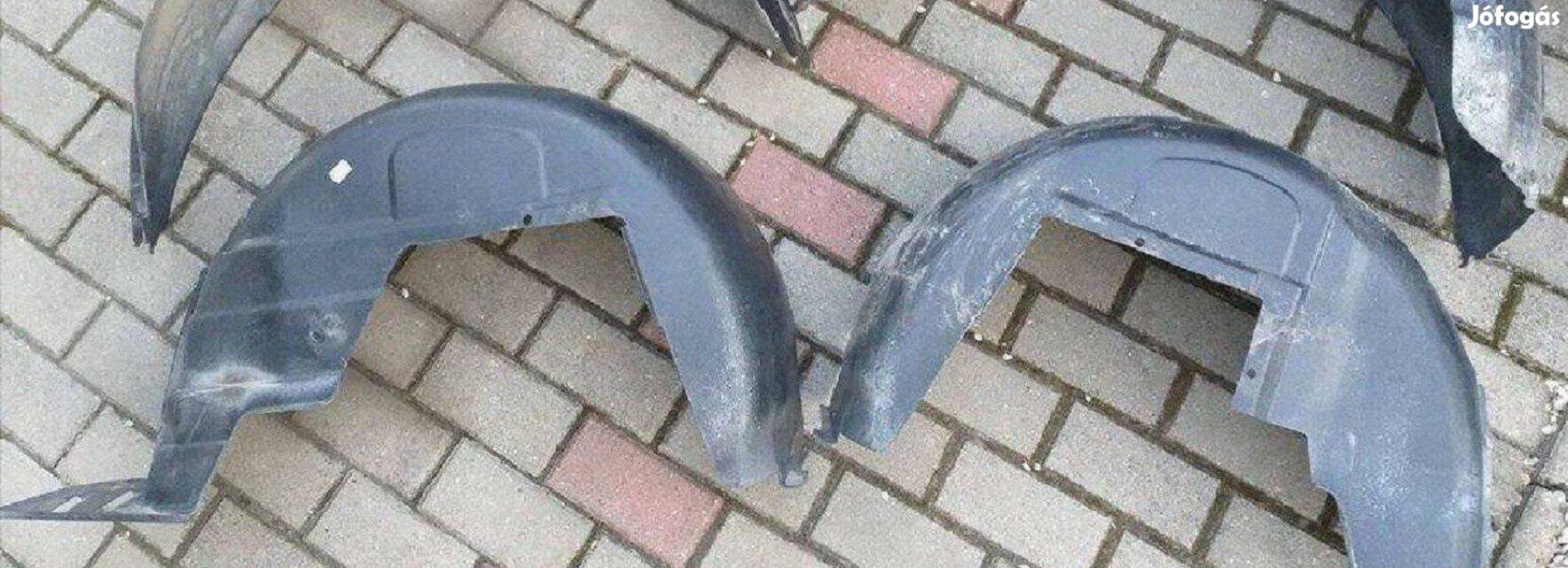 Opel Meriva A dobbetét hátsó bal jobb