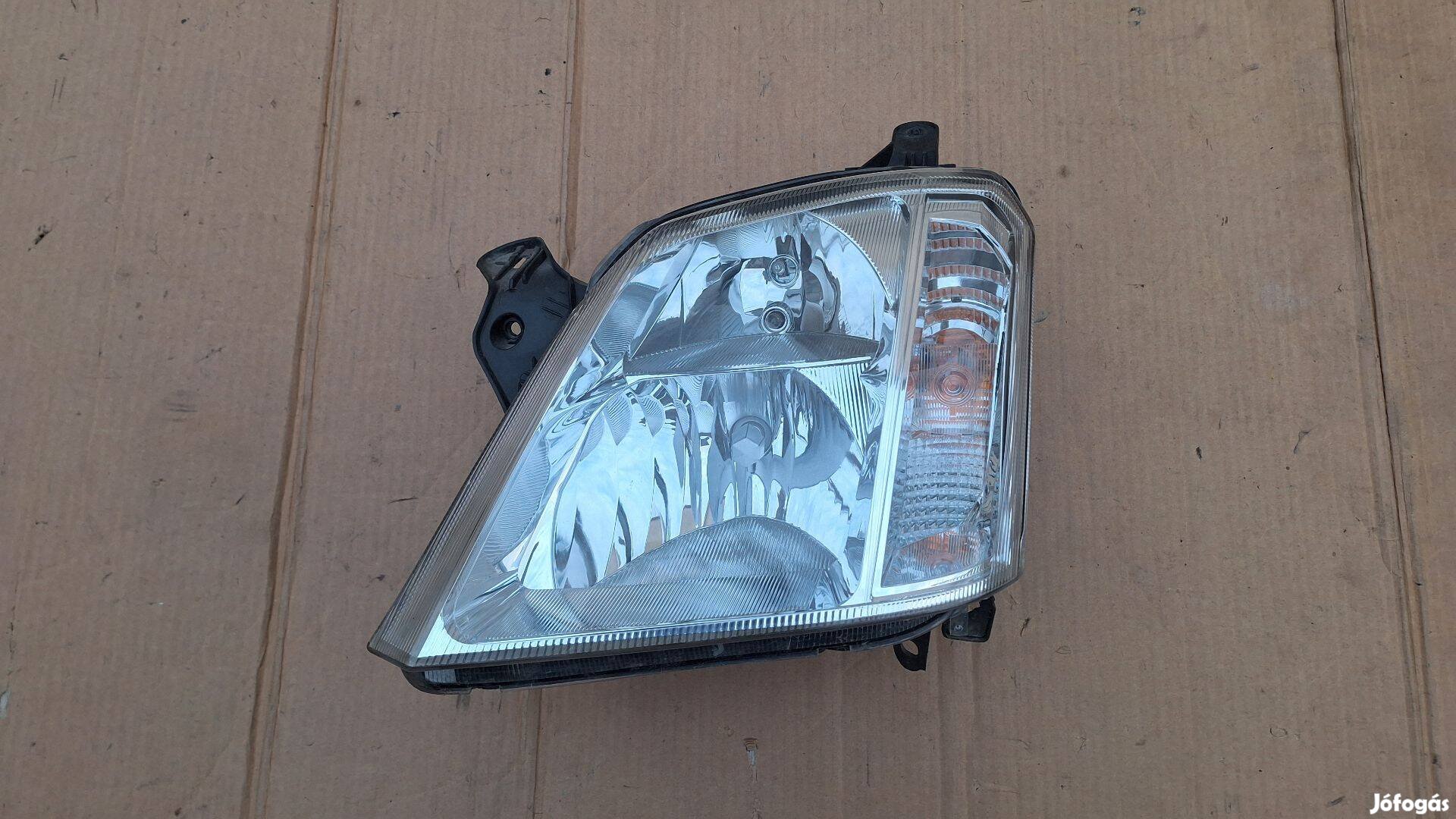 Opel Meriva A első fényszóró